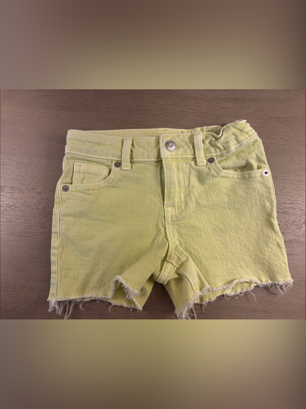Girls’ Cat & Jack Lime Green Frayed Denim Shorts - Size S (6/7)